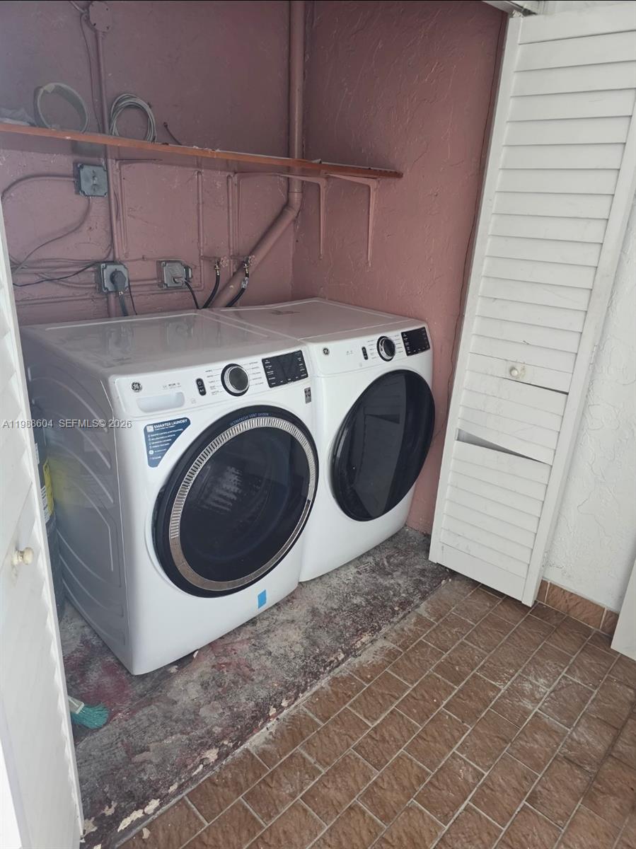 3890 West 8th Way, Unit 40 Hialeah, FL 33012 - Photo 14 of 14