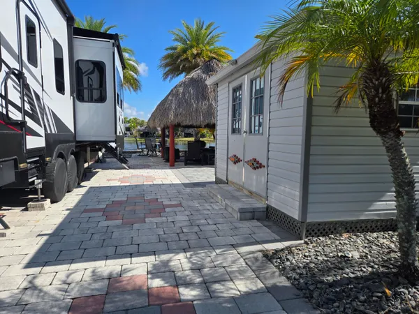 $204,900 | 609 Southwest 42nd Cove, Okeechobee, FL 34974