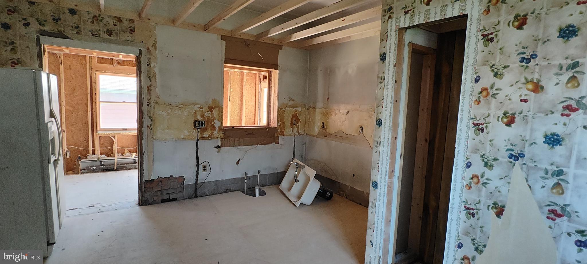 10 South 3rd Street Mifflintown, PA 17059 - Photo 8 of 9