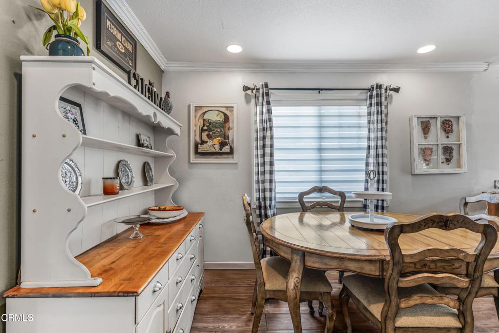 3290 Cole Avenue Simi Valley, CA 93063 - Photo 8 of 24 a dining room with furniture and window