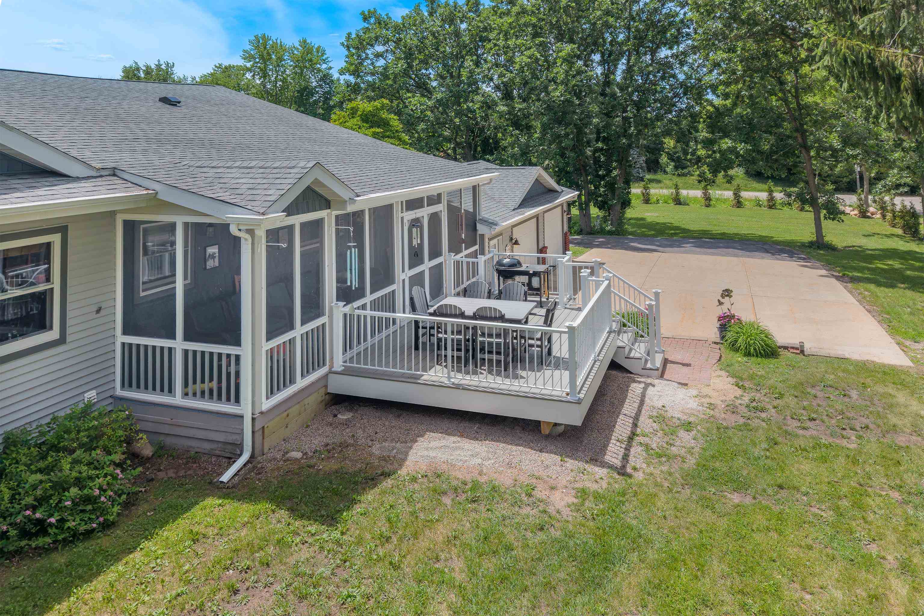 5086 Valley Heights Road Oshkosh, WI 54904 - Photo 82 of 86