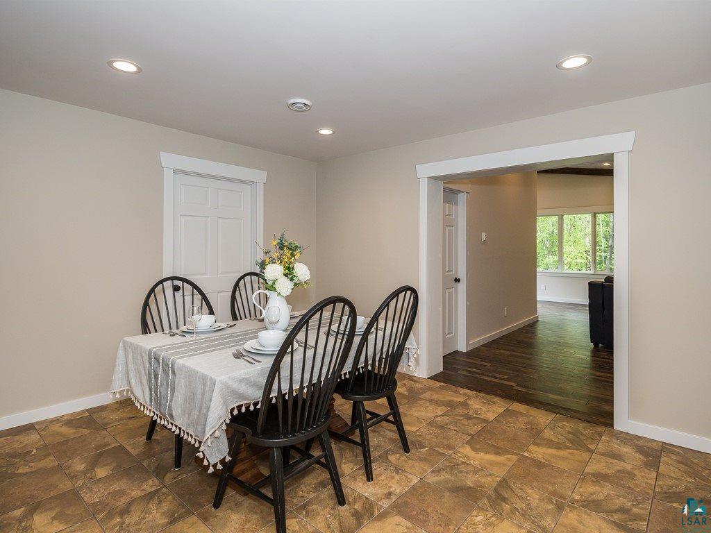 5918 Jean Duluth Road Duluth, MN 55803 - Photo 15 of 34 Dining room