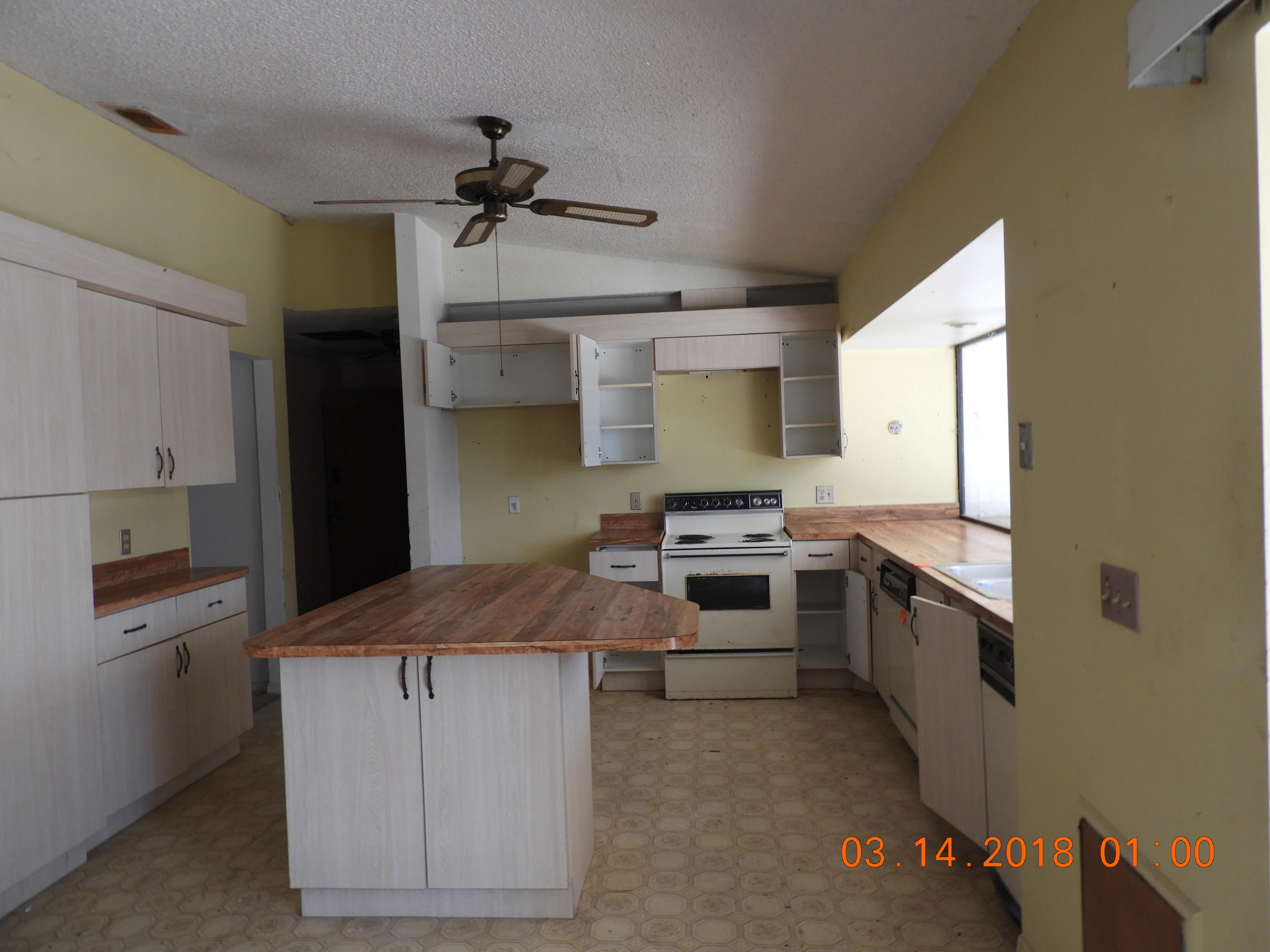 1004 Tumblin Kling Road Fort Pierce, FL 34982 - Photo 6 of 26 kitchen