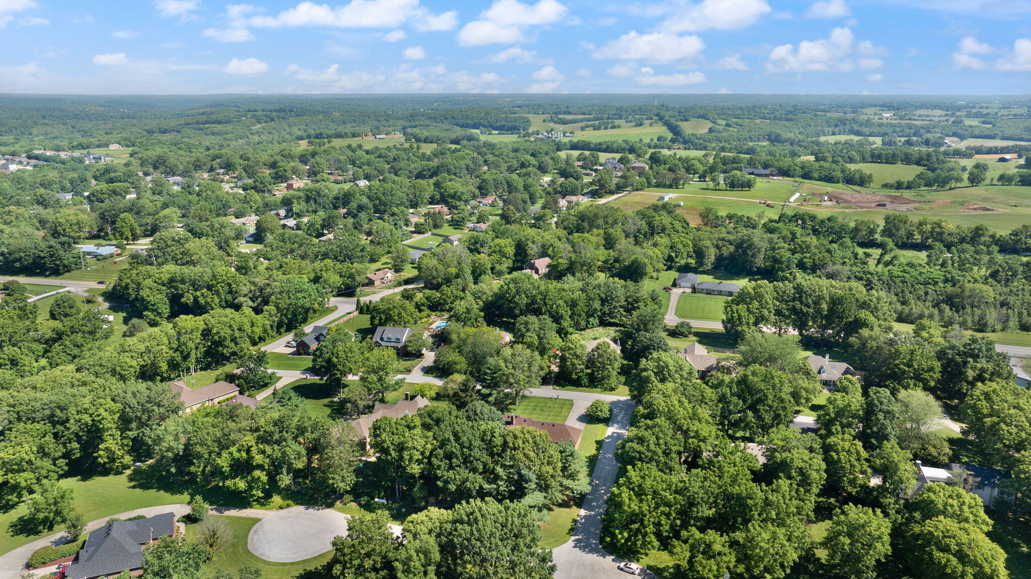 929 Walnut Road Frankfort, KY 40601 - Photo 97 of 97 98-web-or-mls-DJI_20250702105353_0165_D