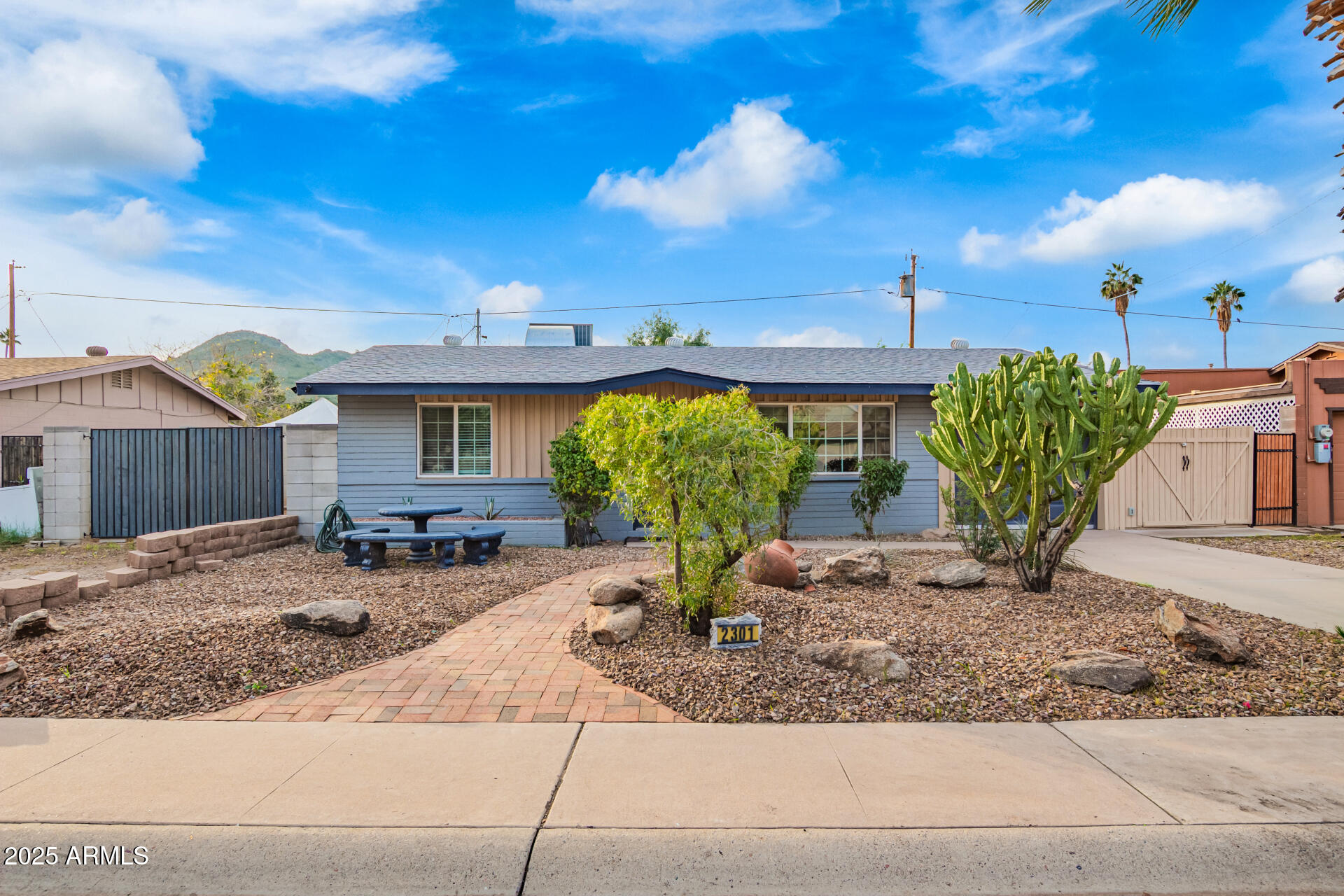 2301 East Marilyn Road Phoenix, AZ 85022 - Photo 1 of 30 1 - Marilyn