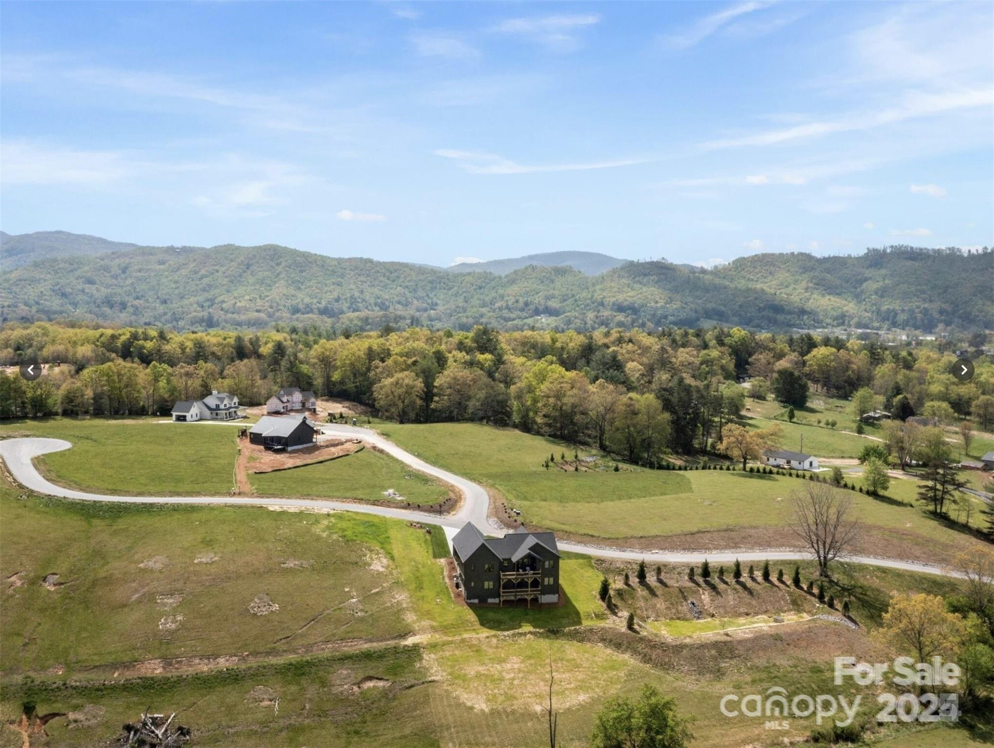 201 Thistle Ridge, Unit 15 Fletcher, NC 28732 - Photo 1 of 20 Gallery Image 1