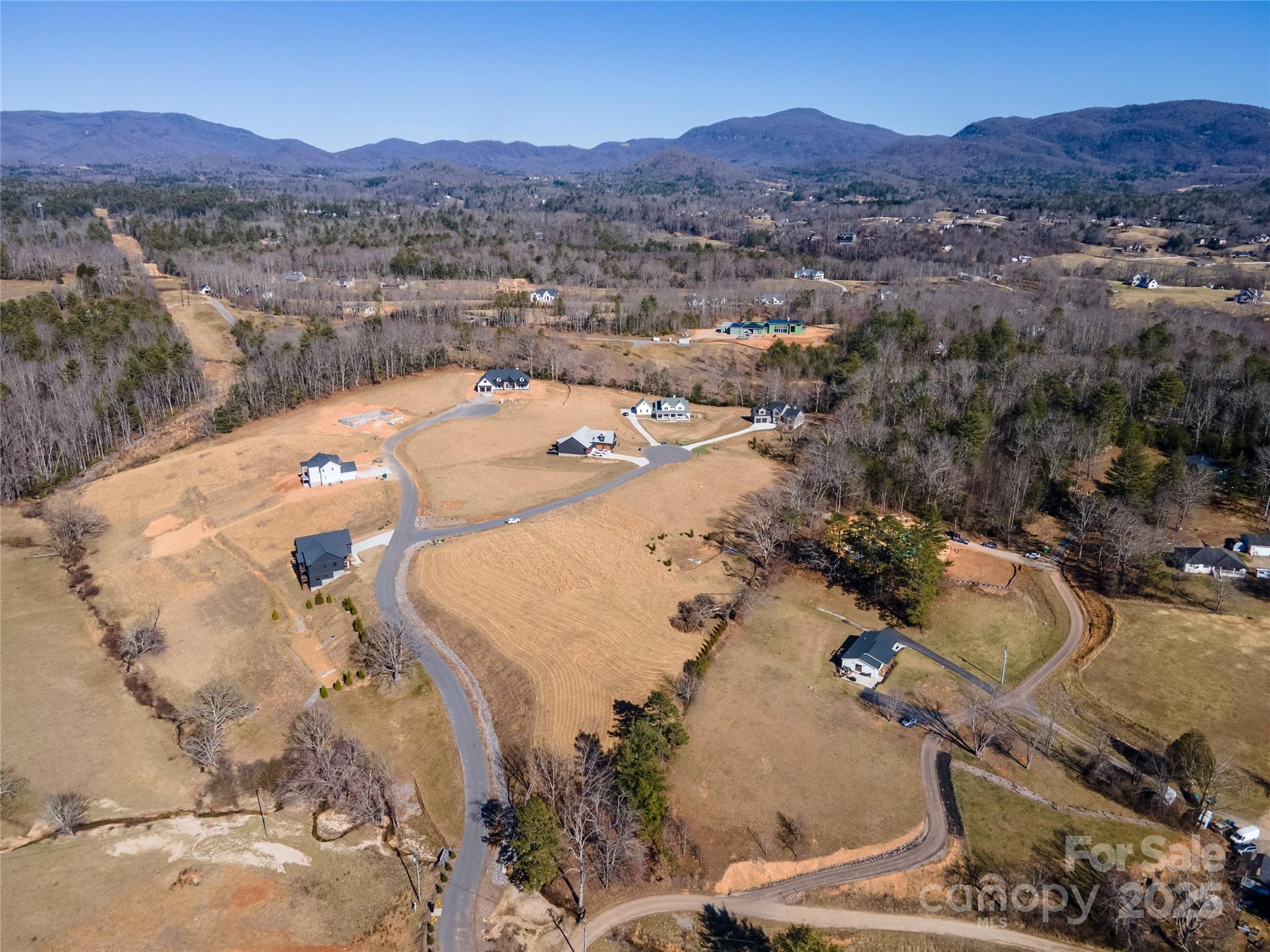 201 Thistle Ridge, Unit 15 Fletcher, NC 28732 - Photo 16 of 20 Gallery Image 16