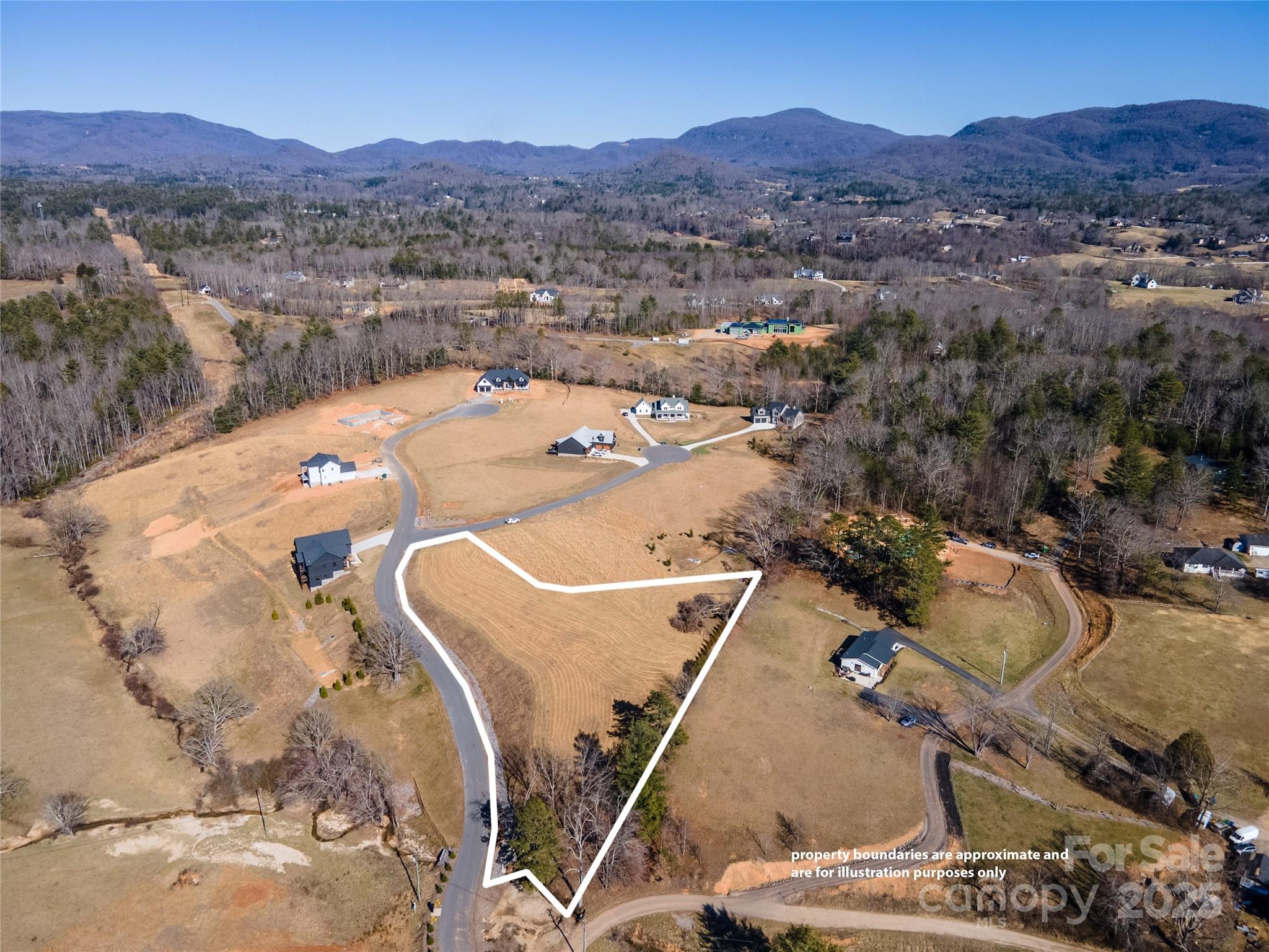 201 Thistle Ridge, Unit 15 Fletcher, NC 28732 - Photo 7 of 20 Gallery Image 7