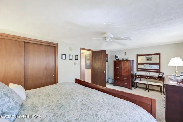 $440,000 | 94 Markham Way, Albrightsville, PA 18210