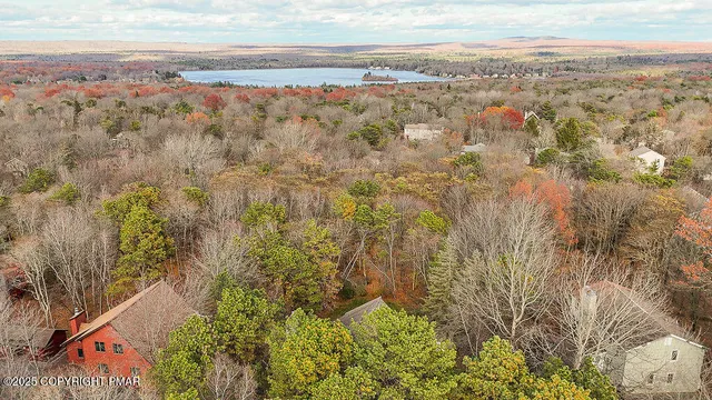 $440,000 | 94 Markham Way, Albrightsville, PA 18210