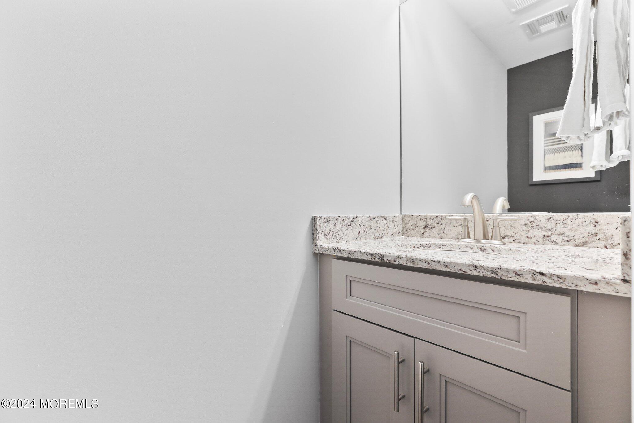 206 Discovery Road Brick, NJ 08723 - Photo 9 of 40 Level 1 Bath