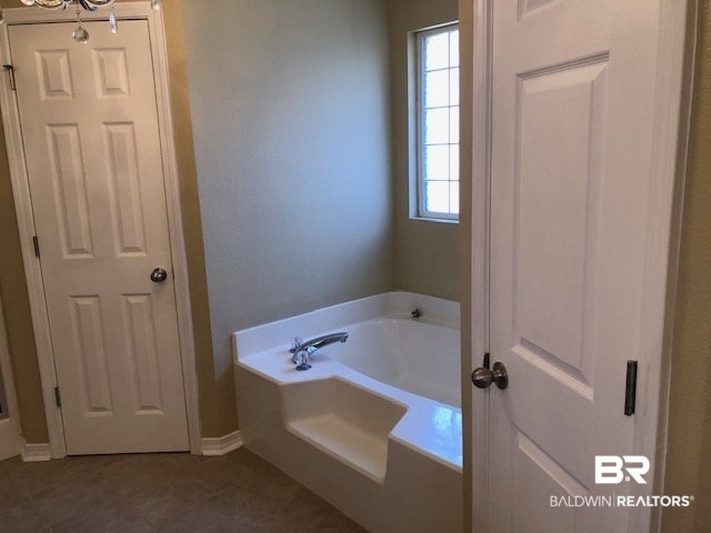 16394 Hamlet Lane Foley, AL 36535 - Photo 12 of 20 master bath