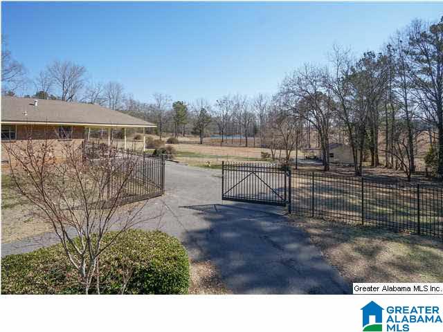 27 County Road 453 Clanton, AL 35046 - Photo 12 of 21