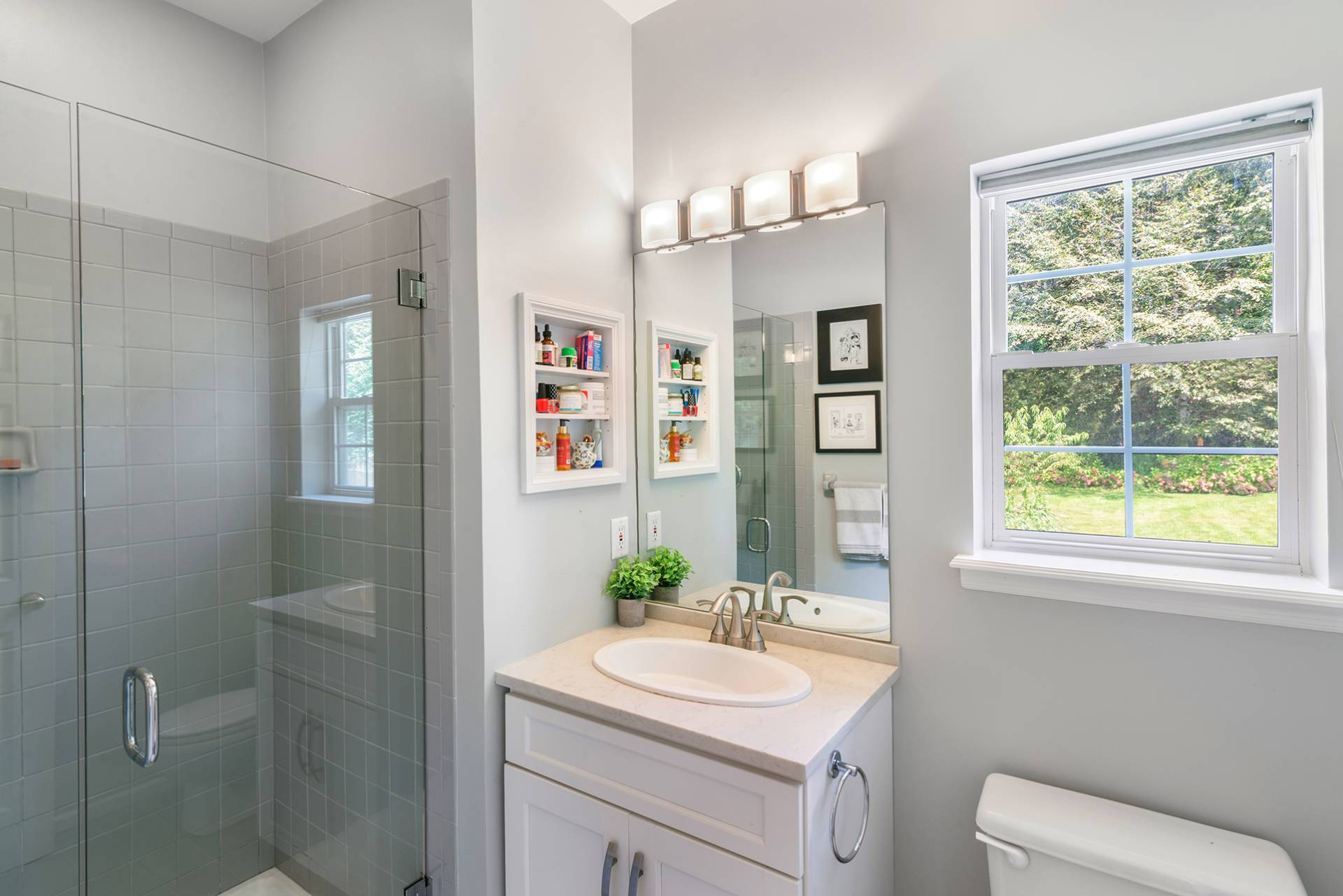 97 Spring Close Highway East Hampton, NY 11937 - Photo 13 of 28