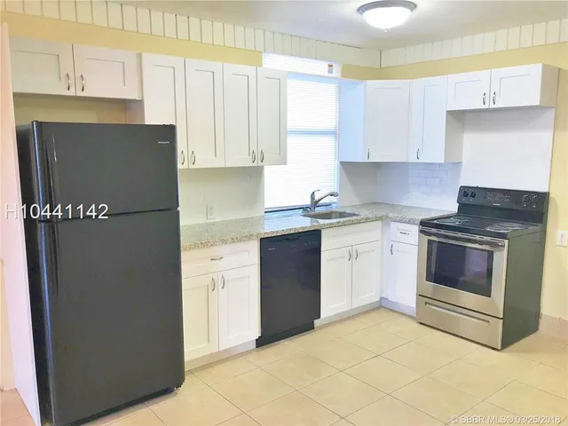 $1,400 | 1521 North 59th Terrace, Unit D, Hollywood, FL 33021