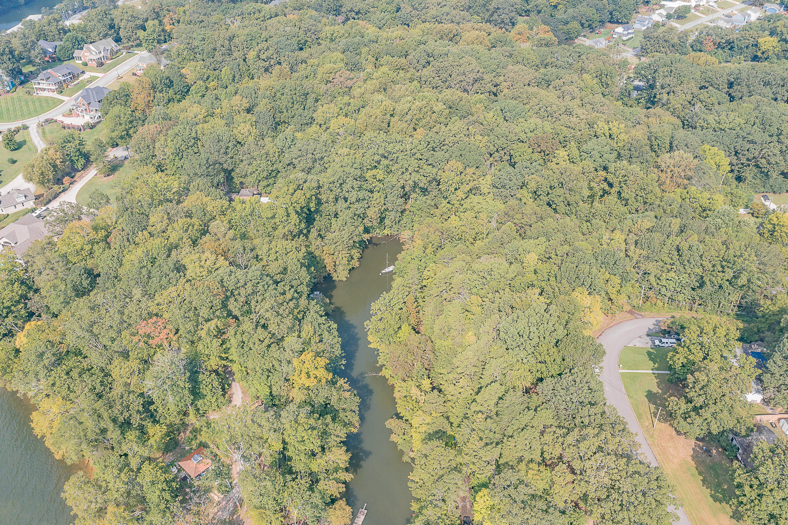 9824 Waterside Way Soddy-Daisy, TN 37379 - Photo 19 of 29 9824 Waterside Way Aerials HD-17