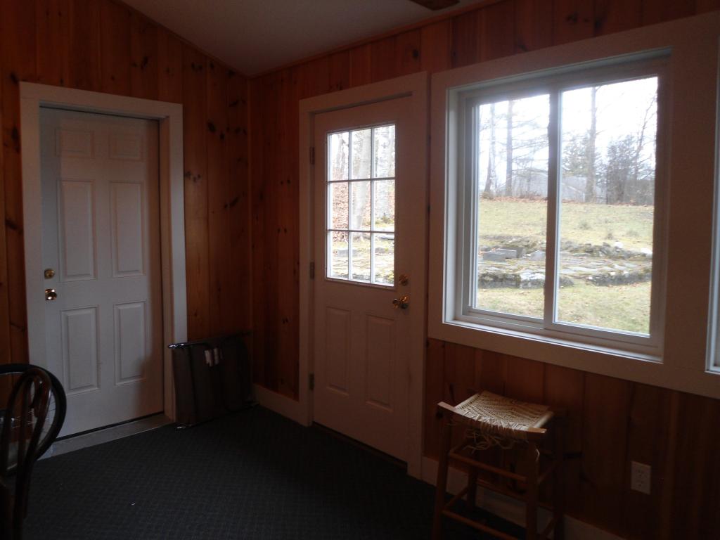 137 Lincoln Avenue Rutland, VT 05701 - Photo 12 of 20
