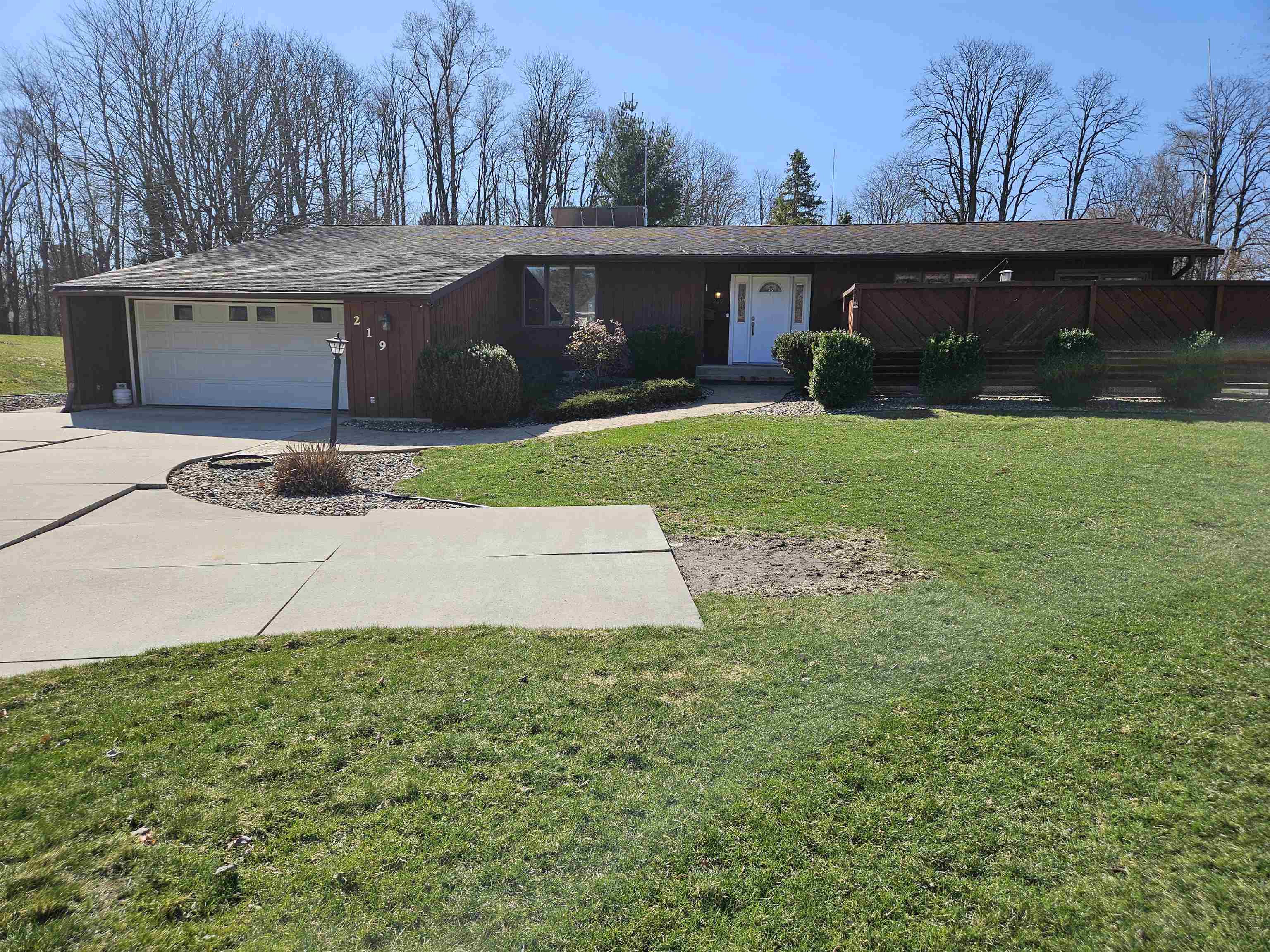 219 James Street Portage, WI 53901 - Photo 15 of 44