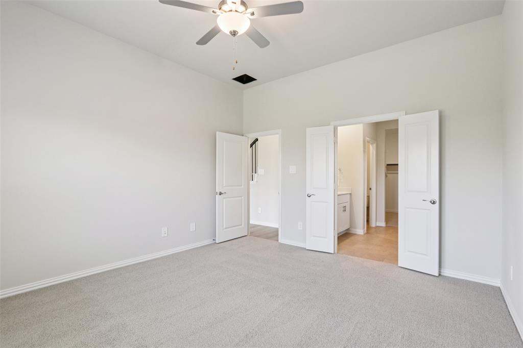 2709 Grand Cyn Street Anna, TX 75409 - Photo 21 of 40 an empty room with a bathroom