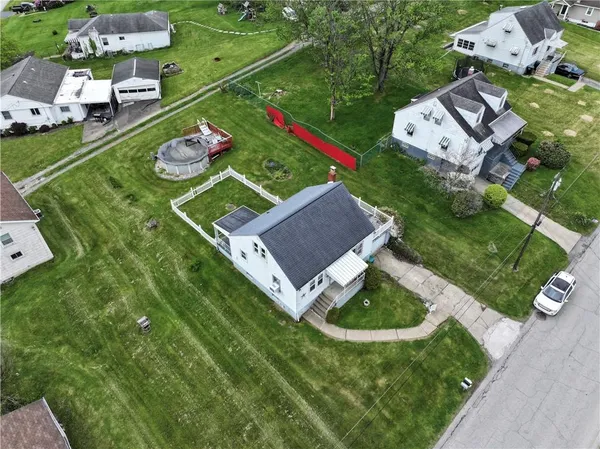 $144,895 | 1070 Maple Avenue, Washington, PA 15301