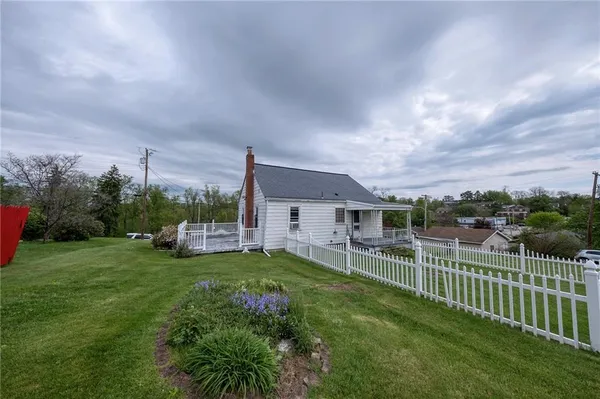 $144,895 | 1070 Maple Avenue, Washington, PA 15301