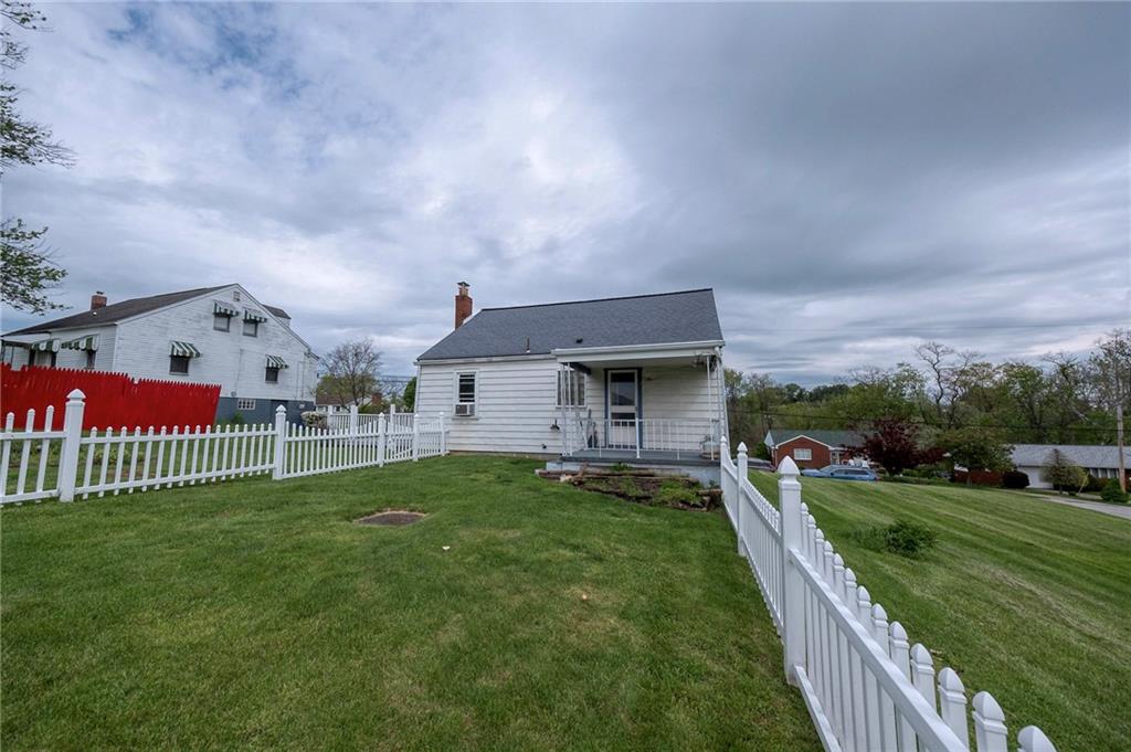 1070 Maple Avenue Washington, PA 15301 - Photo 26 of 28 a view of house and outdoor space