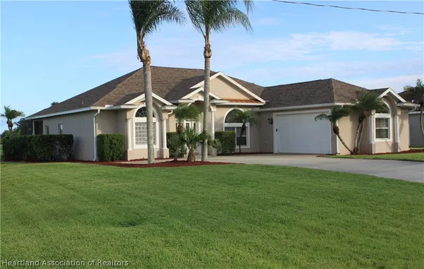$380,000 | 1609 Duane Palmer Boulevard, Sebring, FL 33876