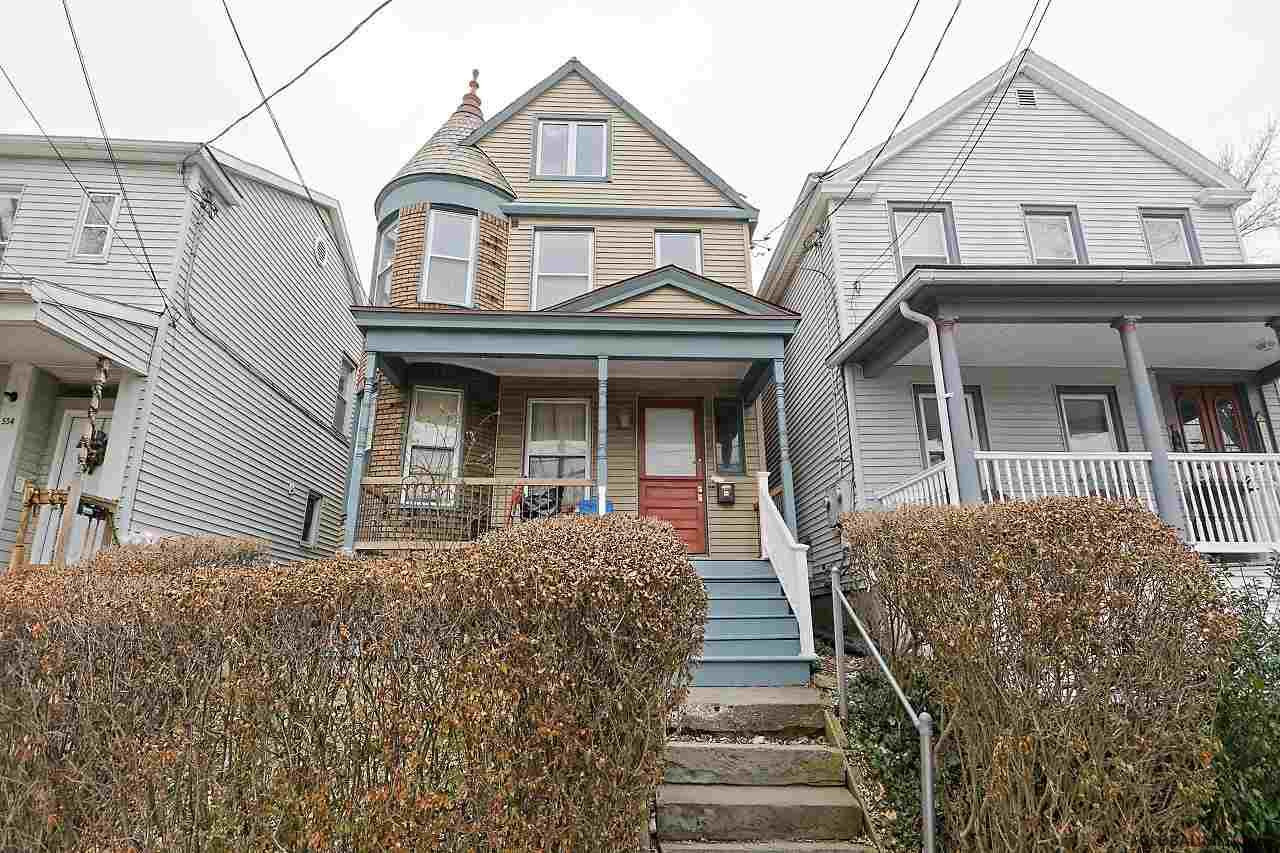 552 East Street Rensselaer, NY 12144 - Photo 1 of 32 Photo 1