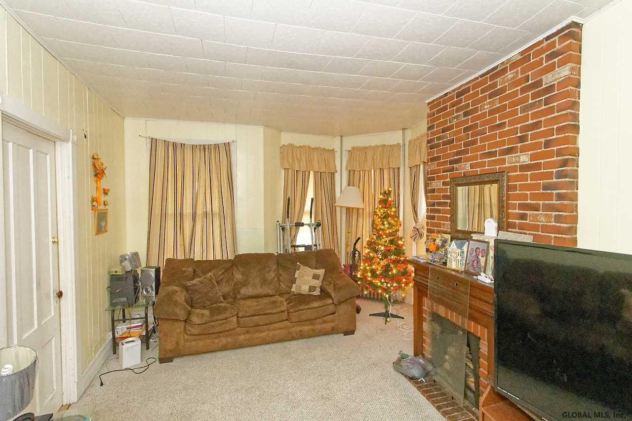 552 East Street Rensselaer, NY 12144 - Photo 7 of 32 Photo 7