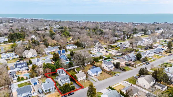 $629,000 | 39 Bayview Avenue, Bayport, NY 11705