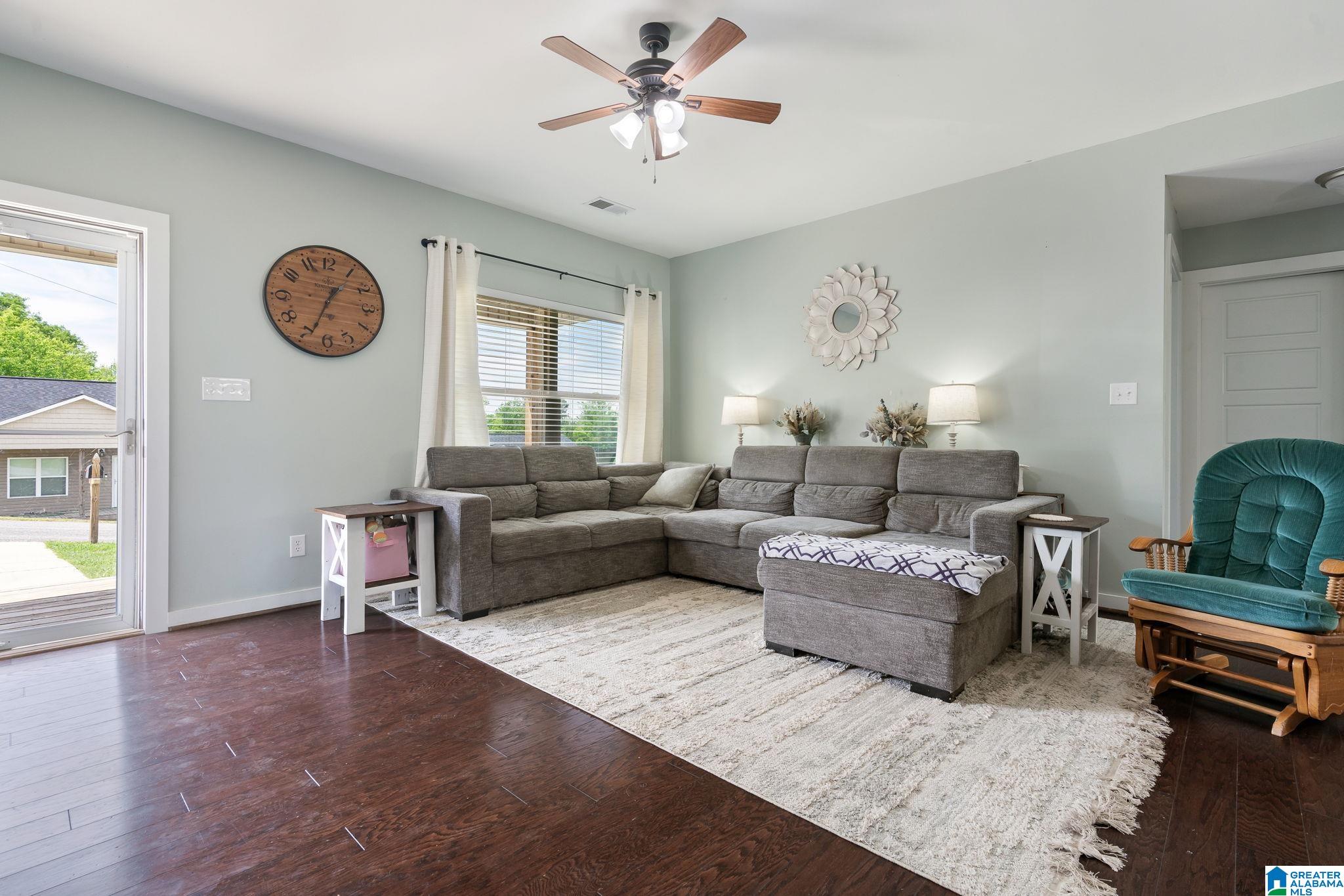 151 Drews Way Lincoln, AL 35096 - Photo 3 of 28