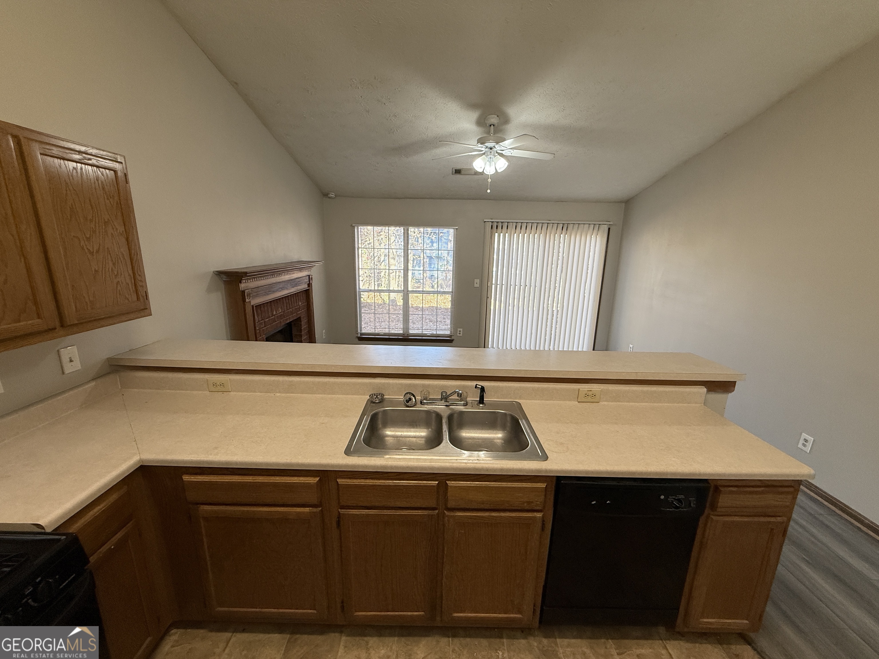 235 Whirlwind Court Atlanta, GA 30349 - Photo 11 of 34