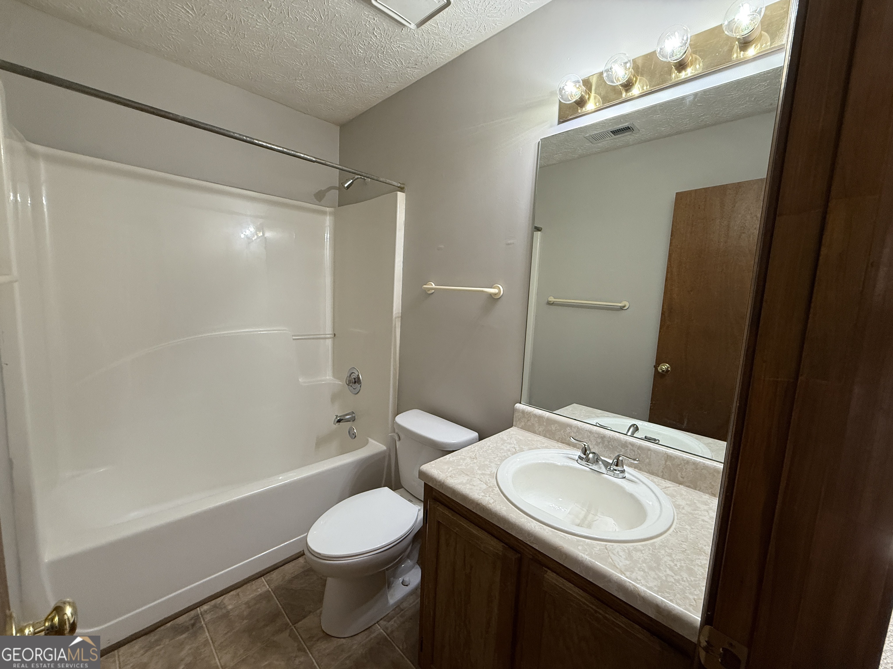 235 Whirlwind Court Atlanta, GA 30349 - Photo 18 of 34