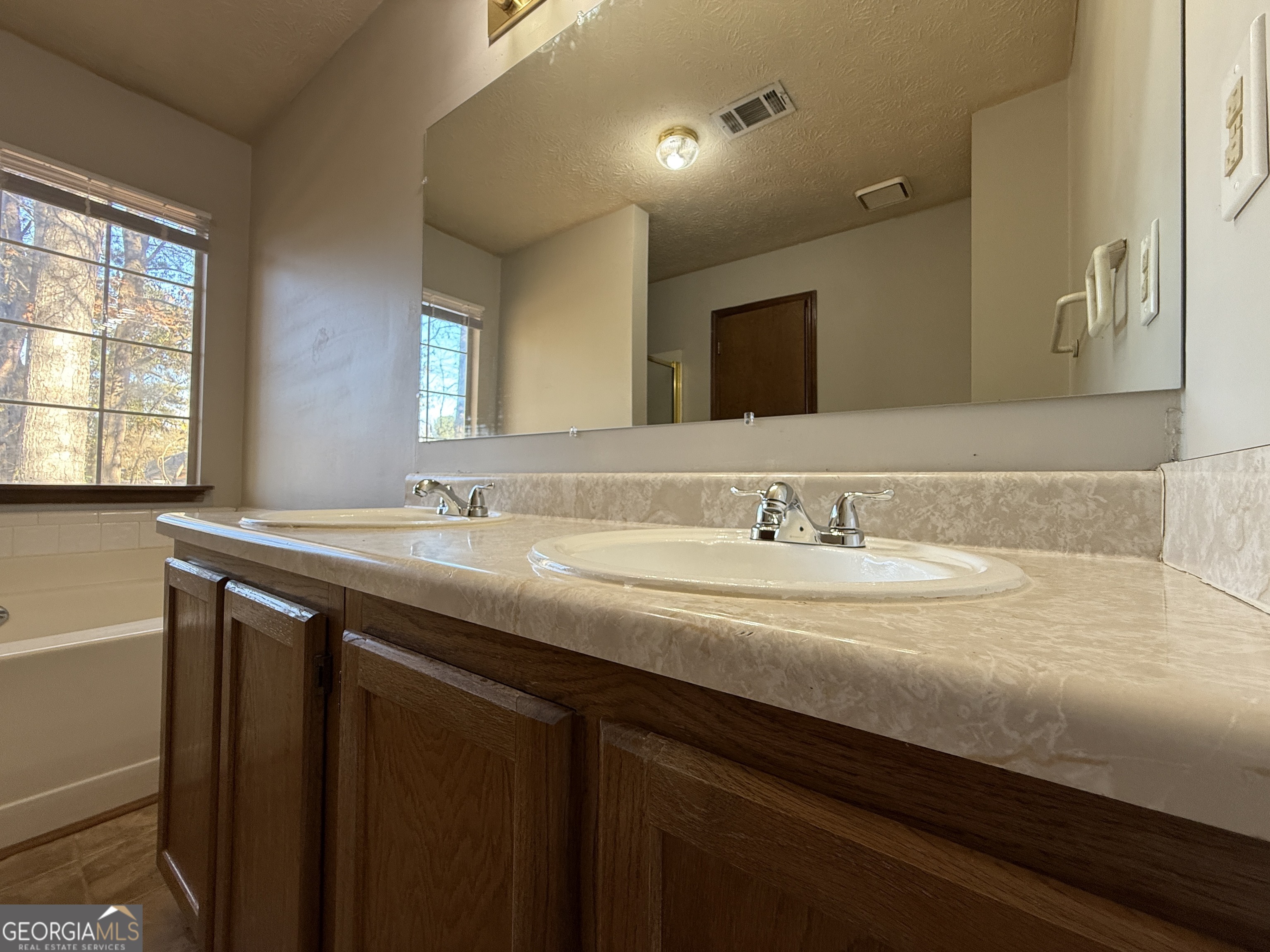 235 Whirlwind Court Atlanta, GA 30349 - Photo 29 of 34