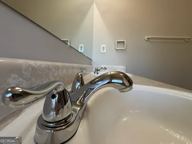 $2,100 | 235 Whirlwind Court, Atlanta, GA 30349