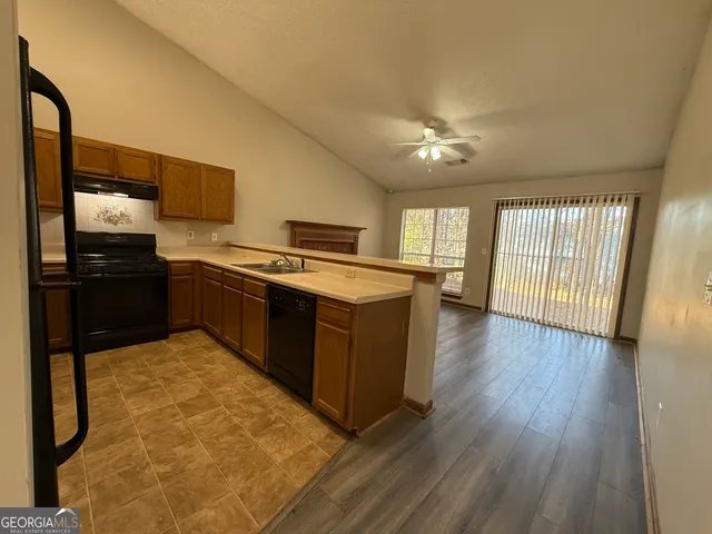 $2,100 | 235 Whirlwind Court, Atlanta, GA 30349