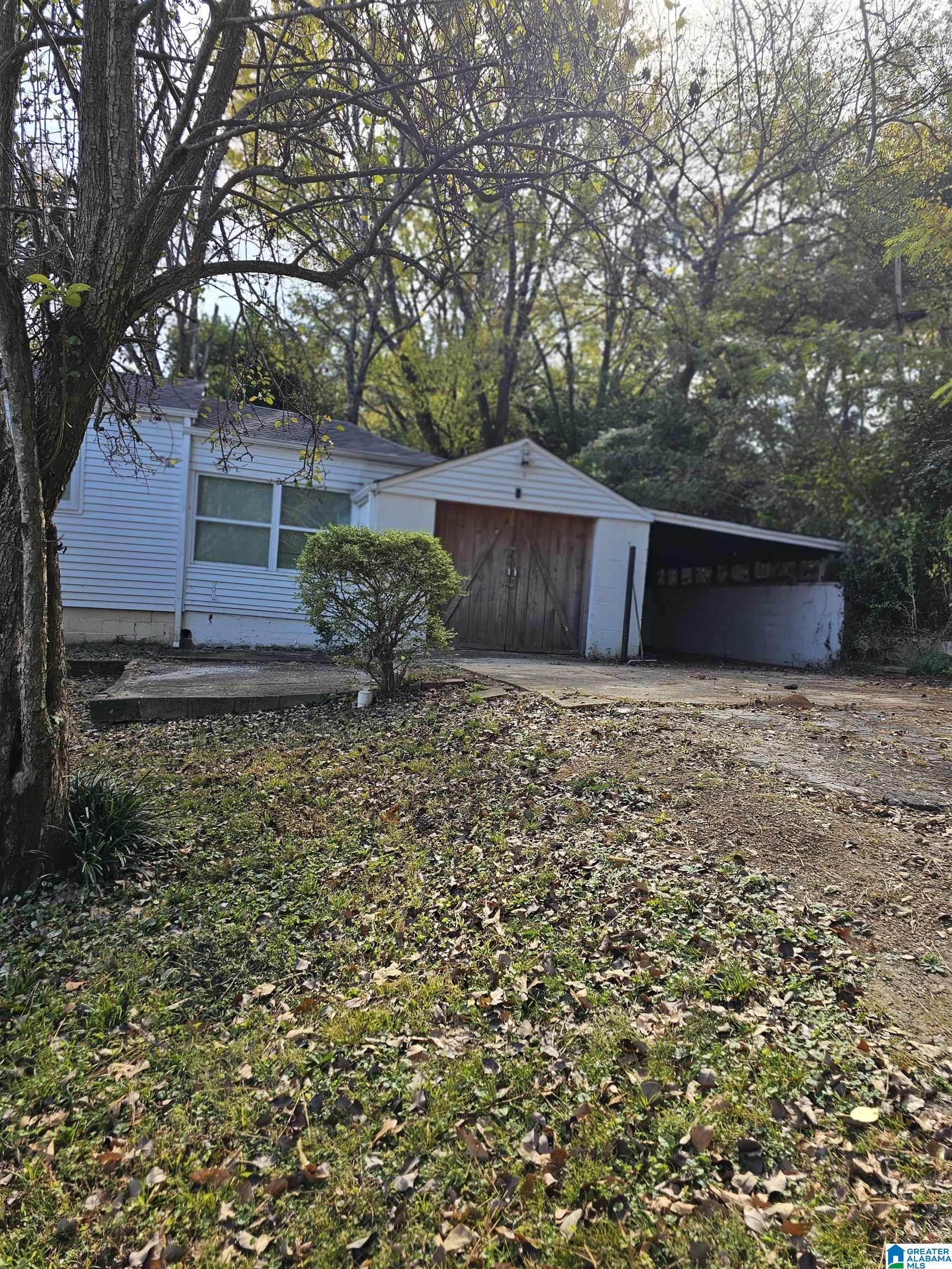 8176 Rugby Avenue Birmingham, AL 35206 - Photo 3 of 22