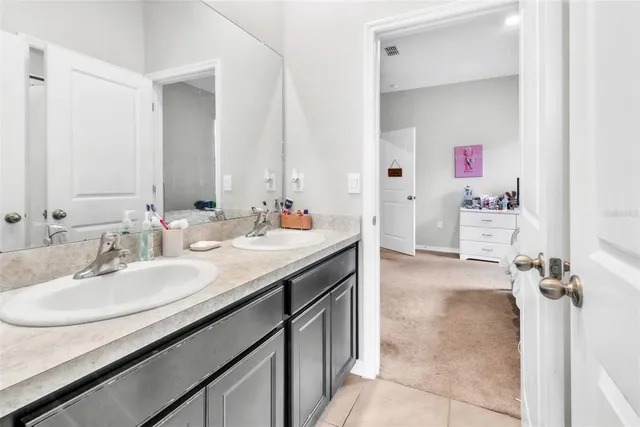 $430,000 | 528 Ocean Spray Drive, Ruskin, FL 33570