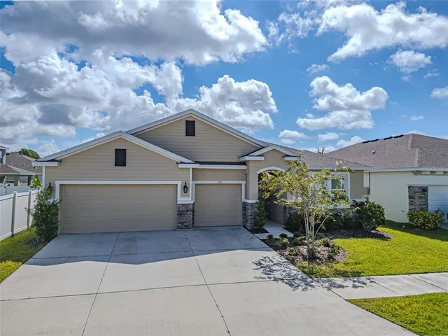 $430,000 | 528 Ocean Spray Drive, Ruskin, FL 33570