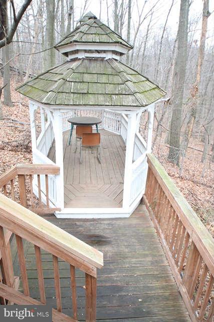 3904 Harrison Road Beltsville, MD 20705 - Photo 13 of 15 Gazebo