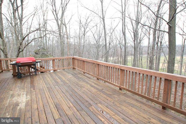 3904 Harrison Road Beltsville, MD 20705 - Photo 7 of 15 Deck