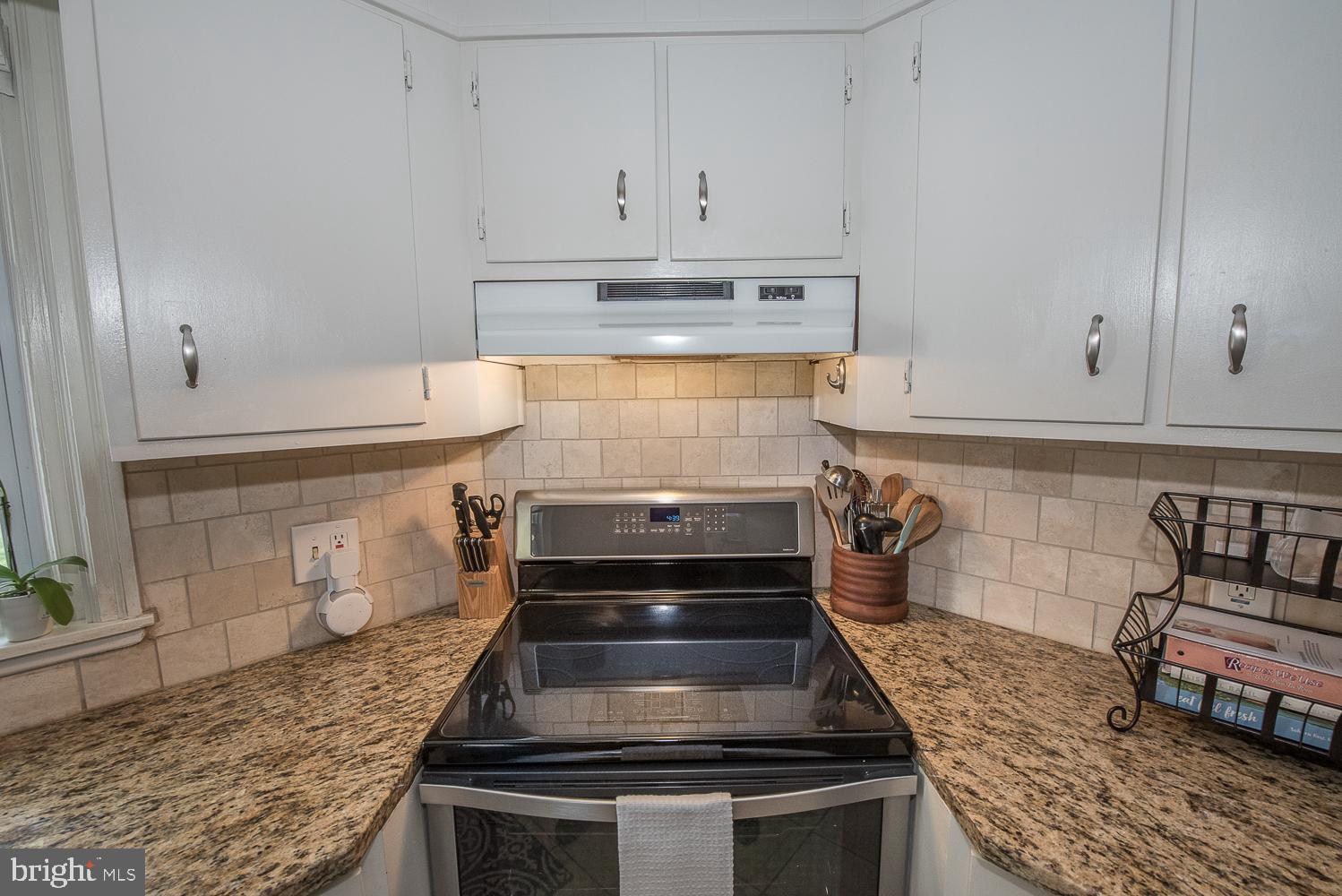 730 Pughtown Road Spring City, PA 19475 - Photo 11 of 36 Induction Range