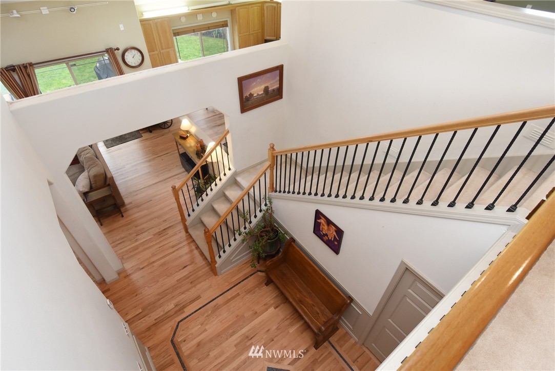 331 240th Street Southwest Bothell, WA 98021 - Photo 11 of 25