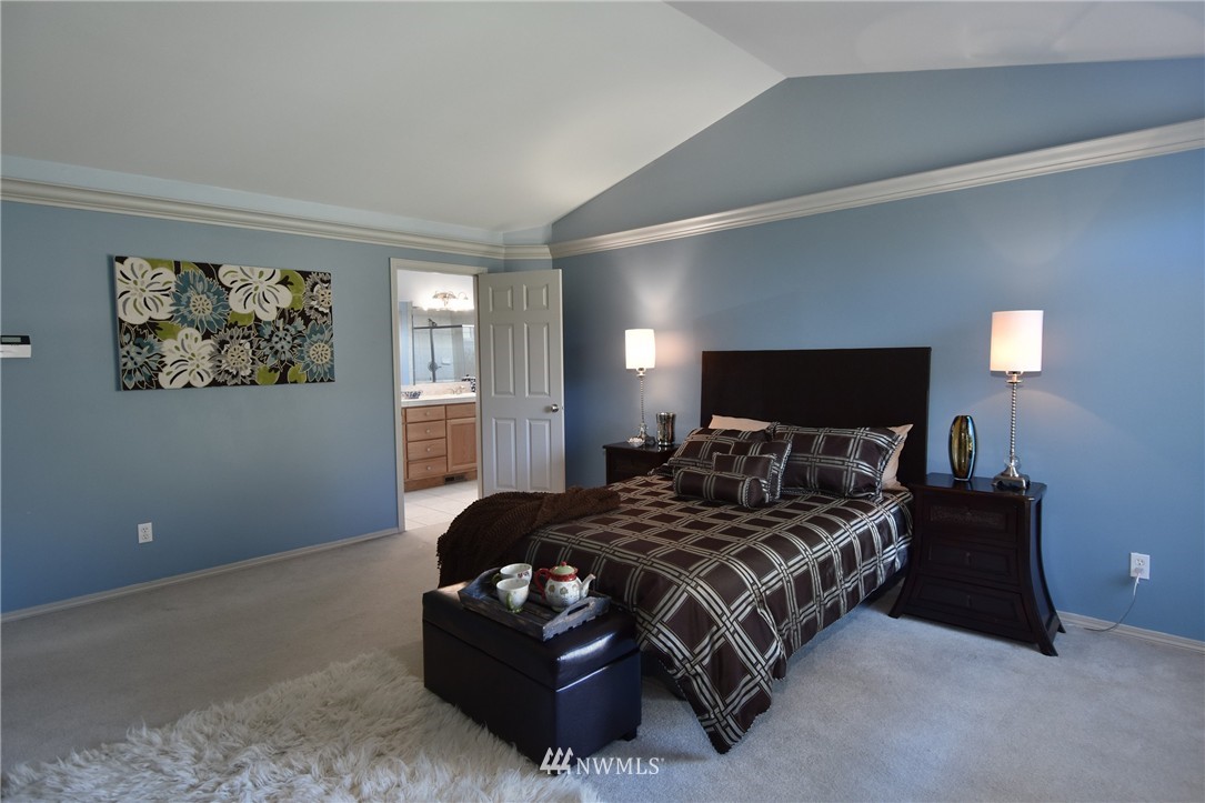331 240th Street Southwest Bothell, WA 98021 - Photo 13 of 25