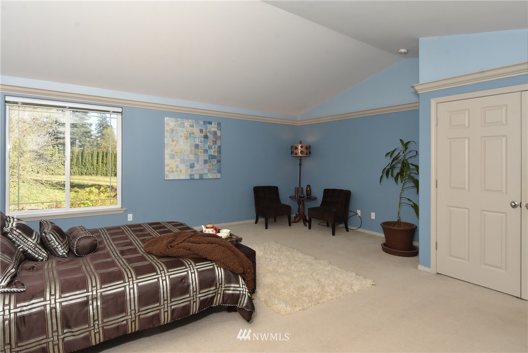 331 240th Street Southwest Bothell, WA 98021 - Photo 14 of 25