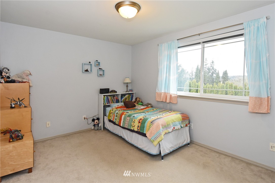 331 240th Street Southwest Bothell, WA 98021 - Photo 19 of 25
