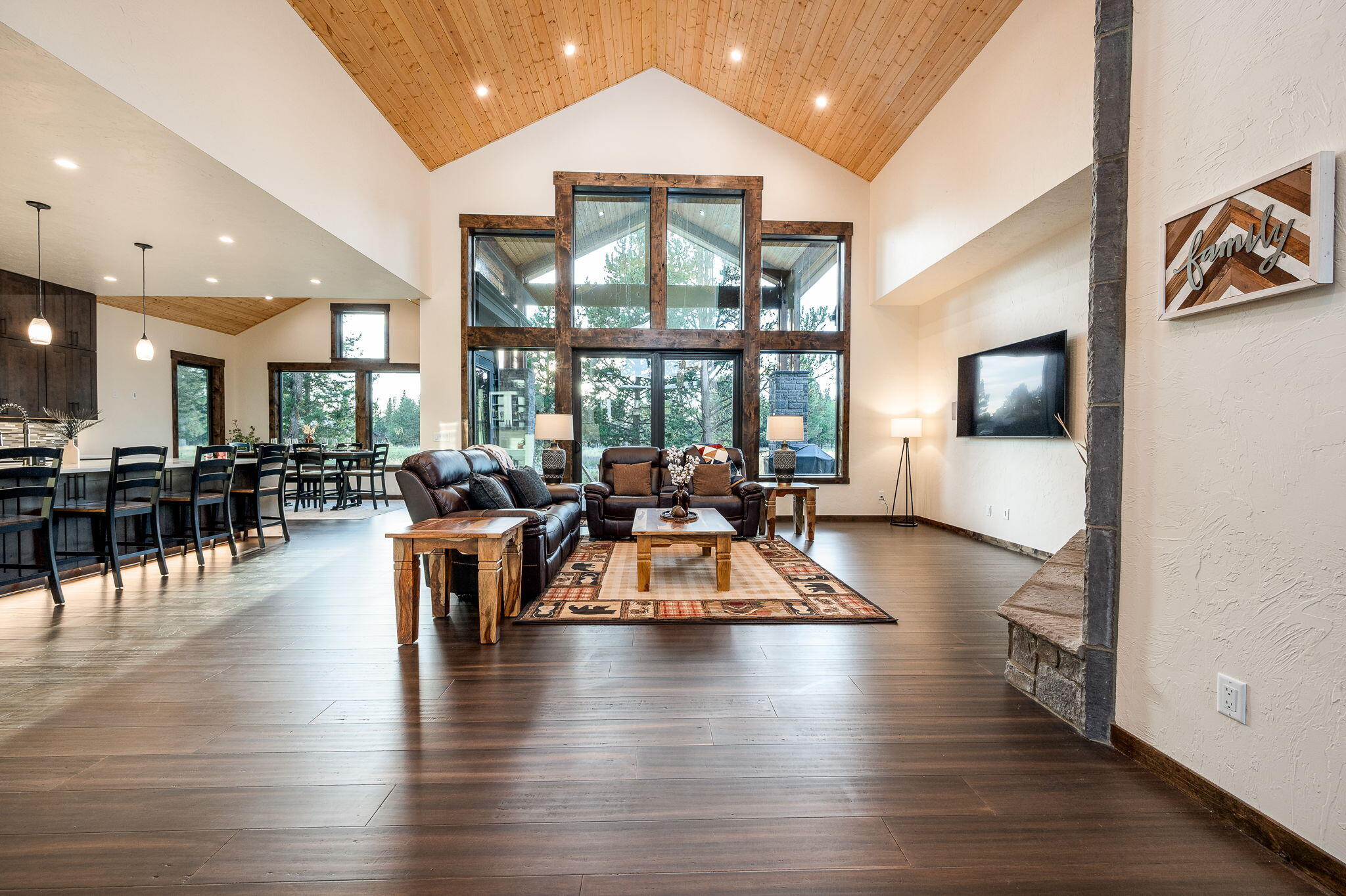 56673 Glowstone Loop Bend, OR 97707 - Photo 5 of 62 27-web-or-mls-9-18-25 56673 Glowstone Be