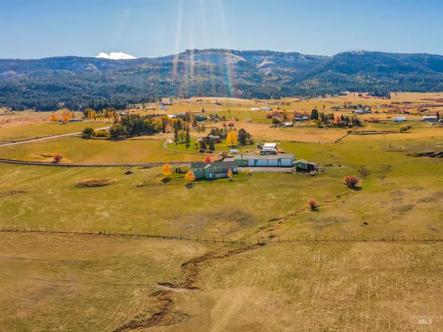 $1,100,000 | 202 Fish Hatchery Road, Grangeville, ID 83530