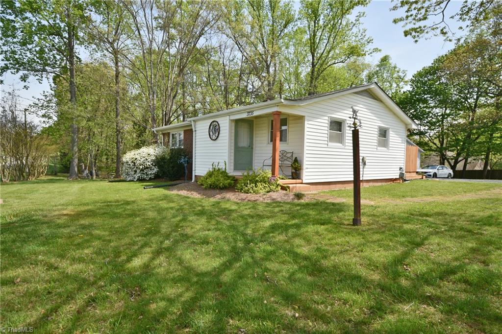 3735 Transou Road Pfafftown, NC 27040 - Photo 12 of 17 Gallery Image 12