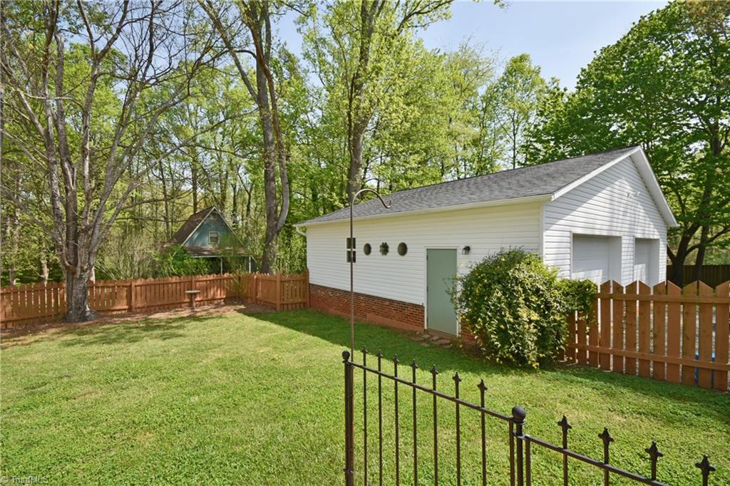 3735 Transou Road Pfafftown, NC 27040 - Photo 14 of 17 Gallery Image 14